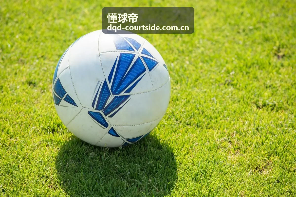 懂球帝球队情报：巴萨中卫轮换与库巴西的成长轨迹